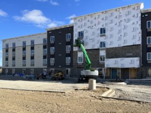 Woodspring_Suites_Wixom_3